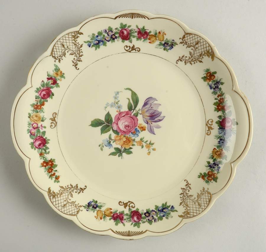 ROB192 Handled Cake Plate by Royal Bayreuth-1