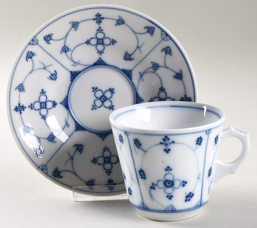 REK1 Flat Cup & Saucer Set by Reinecke-1