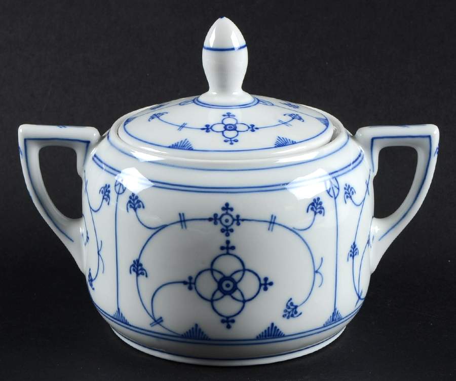 REK1 Sugar Bowl & Lid by Reinecke-1