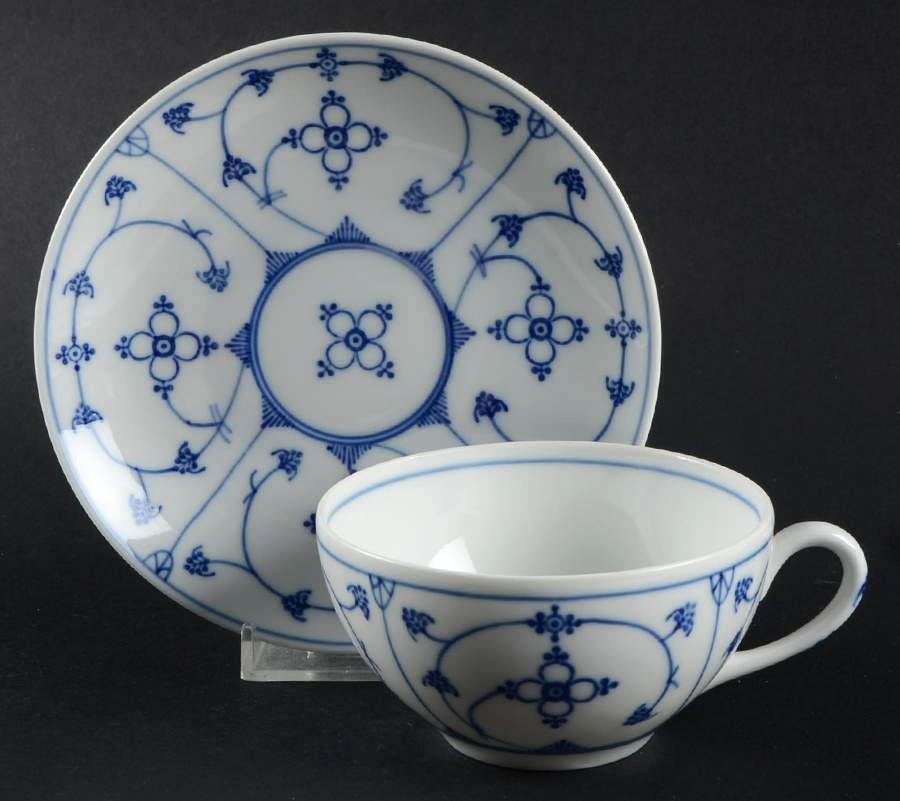 REK1 Flat Cup & Saucer Set by Reinecke-1