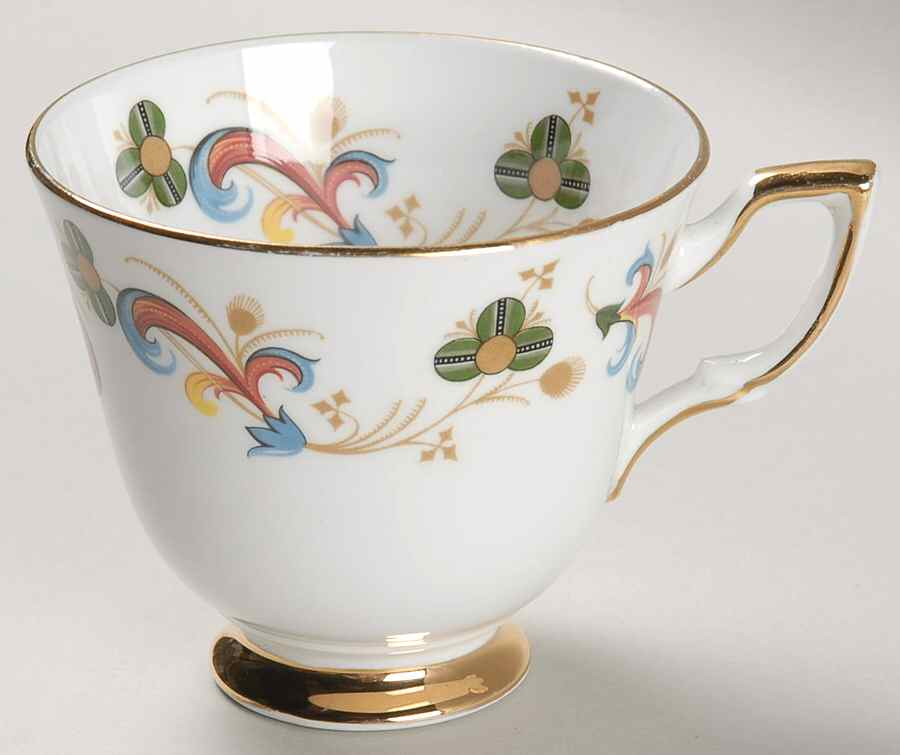 Glendalough Footed Cup by Royal Tara-1