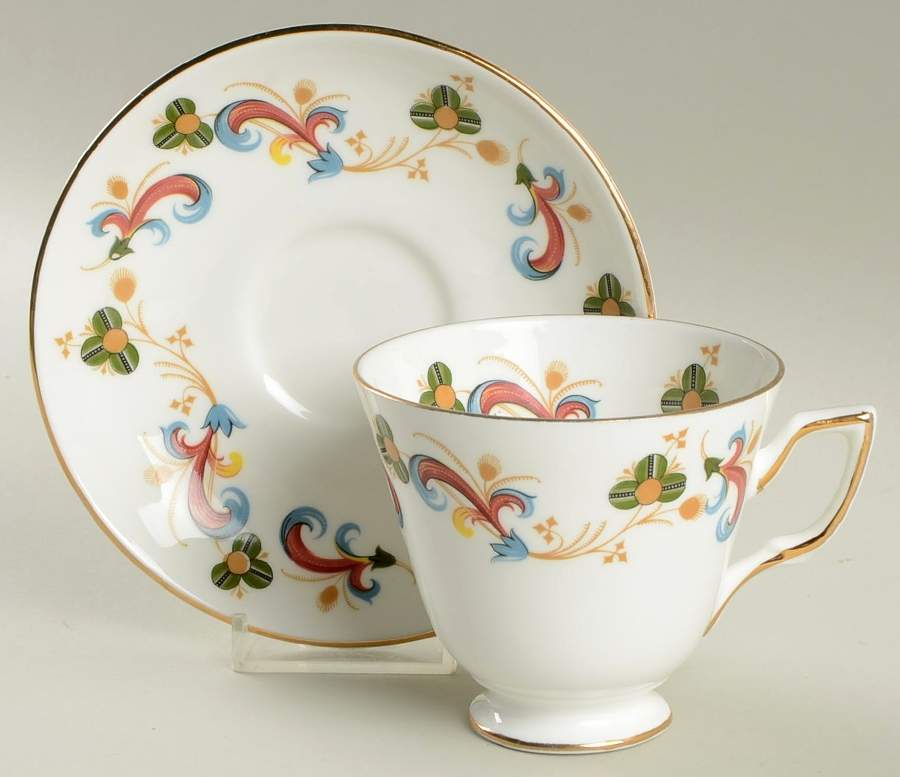 Glendalough Footed Cup & Saucer Set by Royal Tara-1