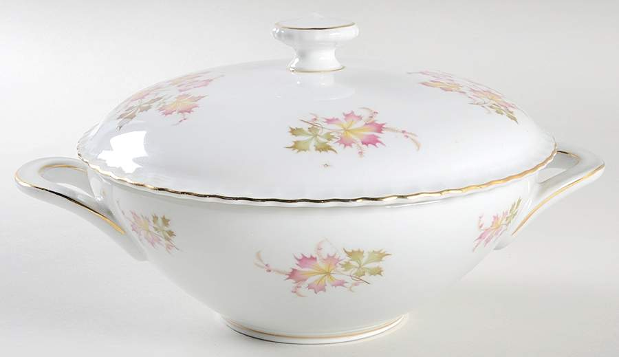 Royal Oak Round Covered Vegetable by Royal Hanover-1