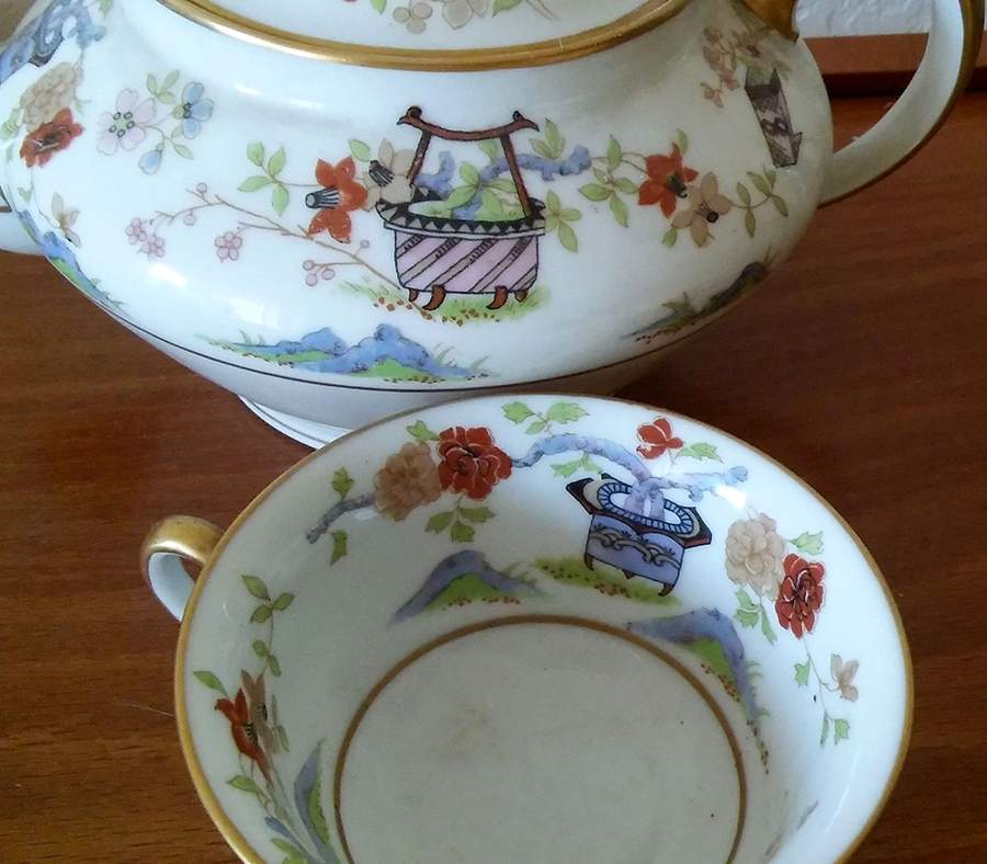 RDN54 Footed Cup by M Redon-1