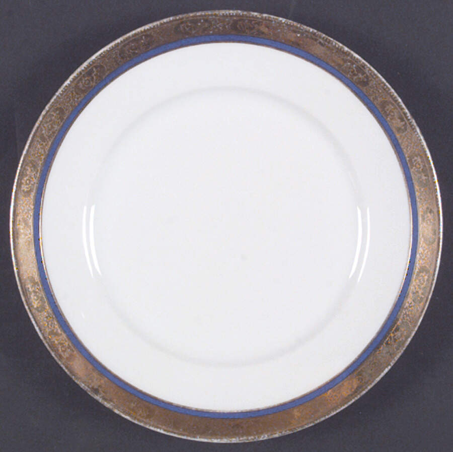 RYB8 Salad Plate by Royal L B-1