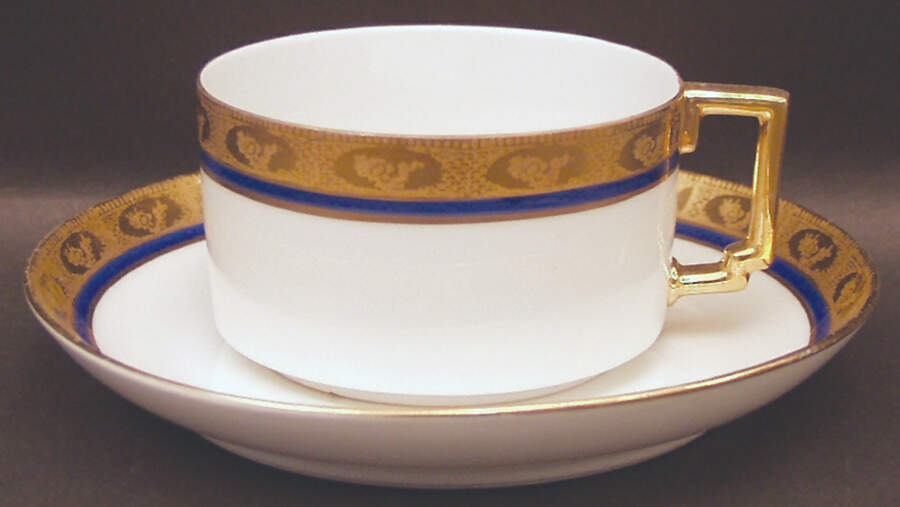 RYB8 Flat Cup & Saucer Set by Royal L B-1