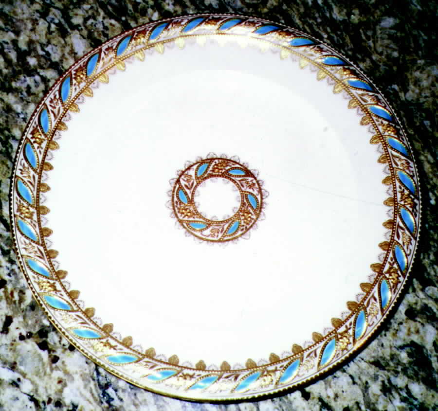 H9868 Dinner Plate by Royal Cauldon-1