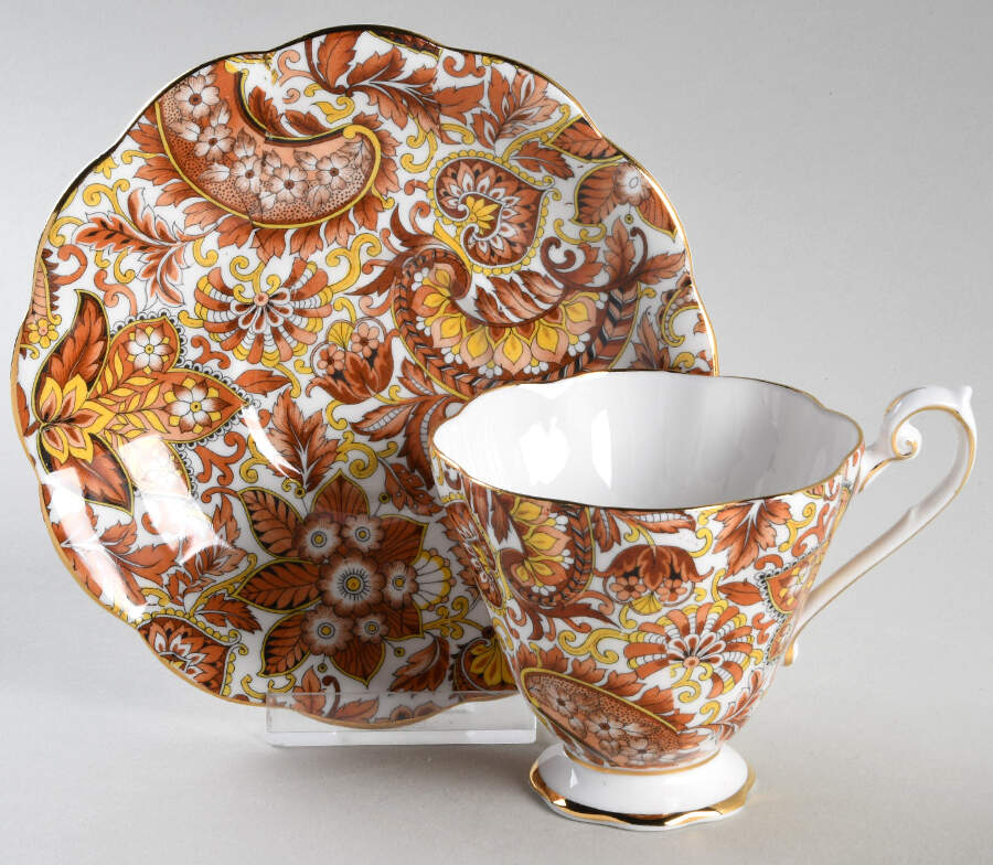 1445 Rust Footed Cup & Saucer Set by Royal Standard-1