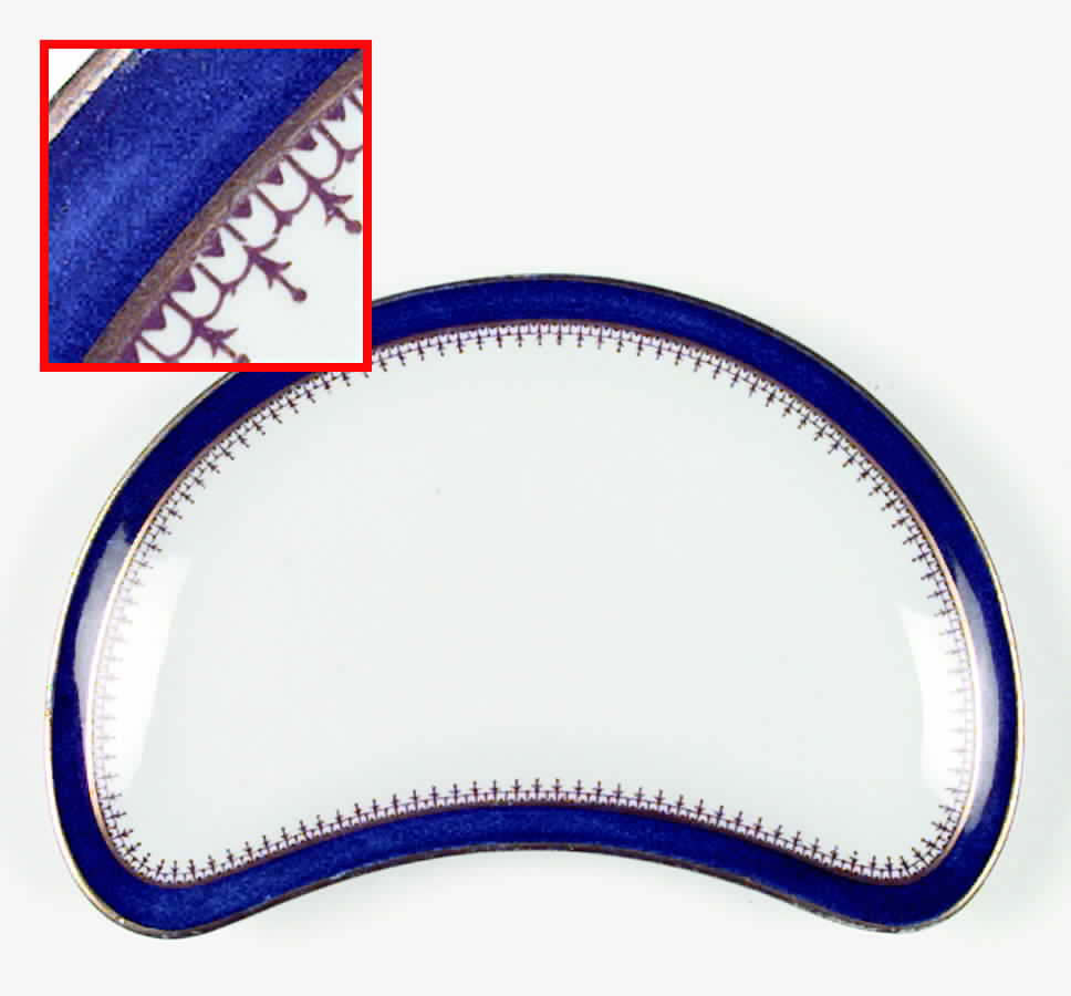 G3898 Crescent Salad Plate by Royal Worcester-1