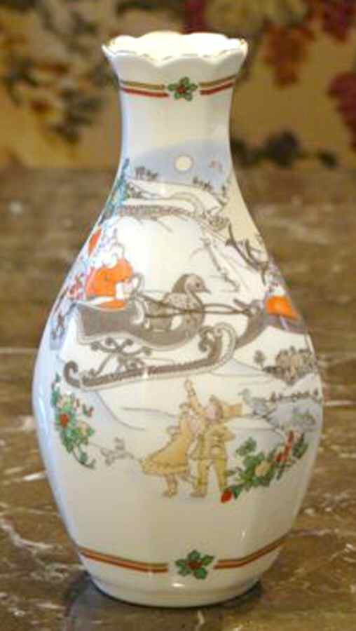Sleighride 5" Bud Vase by Royal Doulton-1