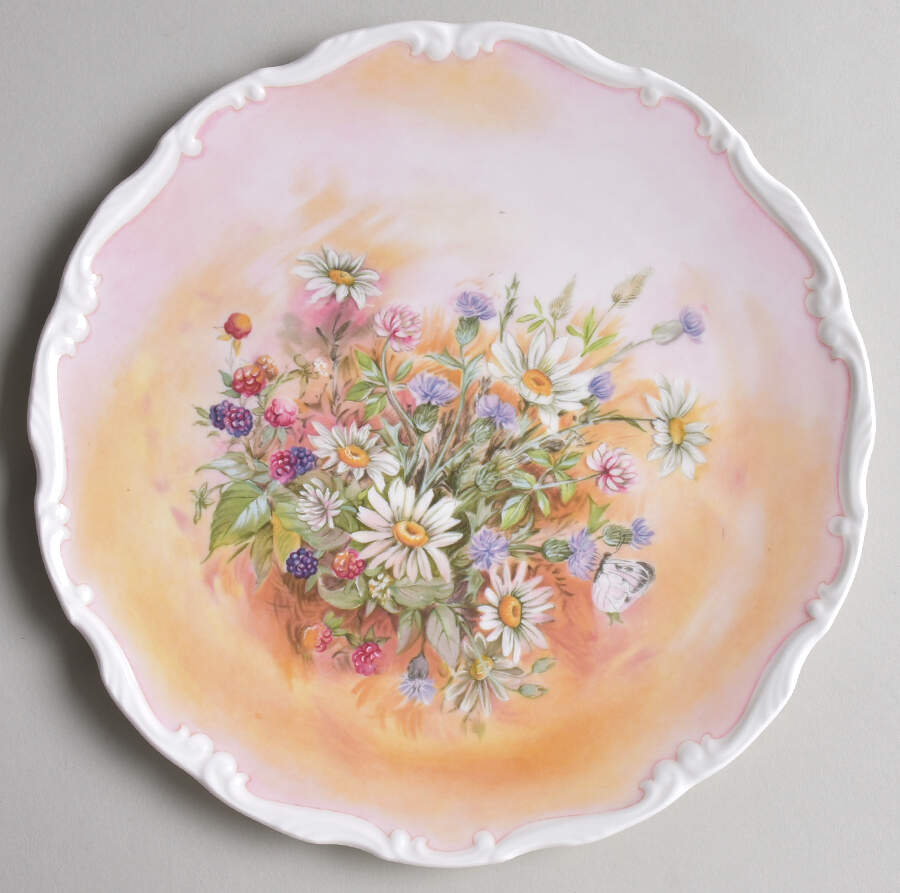 Shakespeares Flowers Salad Plate by Royal Albert-1