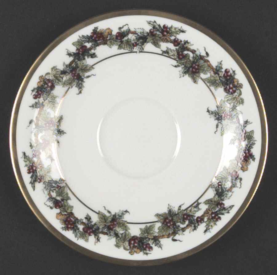 The Holly and The Ivy Saucer by Royal Gallery-1