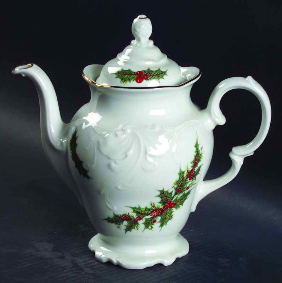 Holiday Holly Coffee Pot & Lid by Royal Kent (Poland)-1