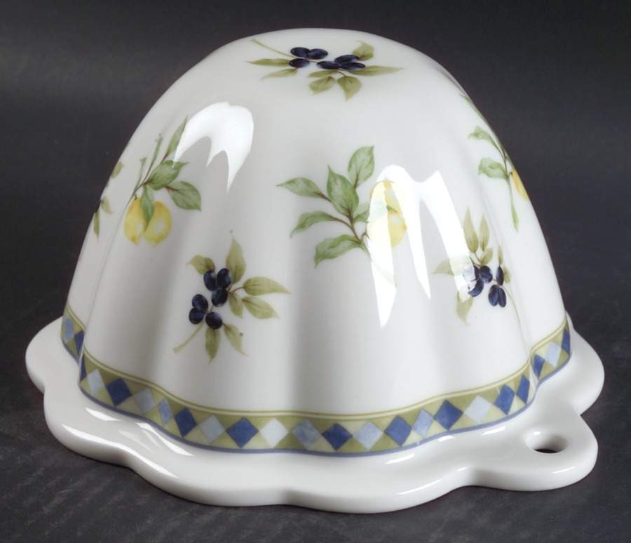 Carmina Jello Mold by Royal Doulton-1