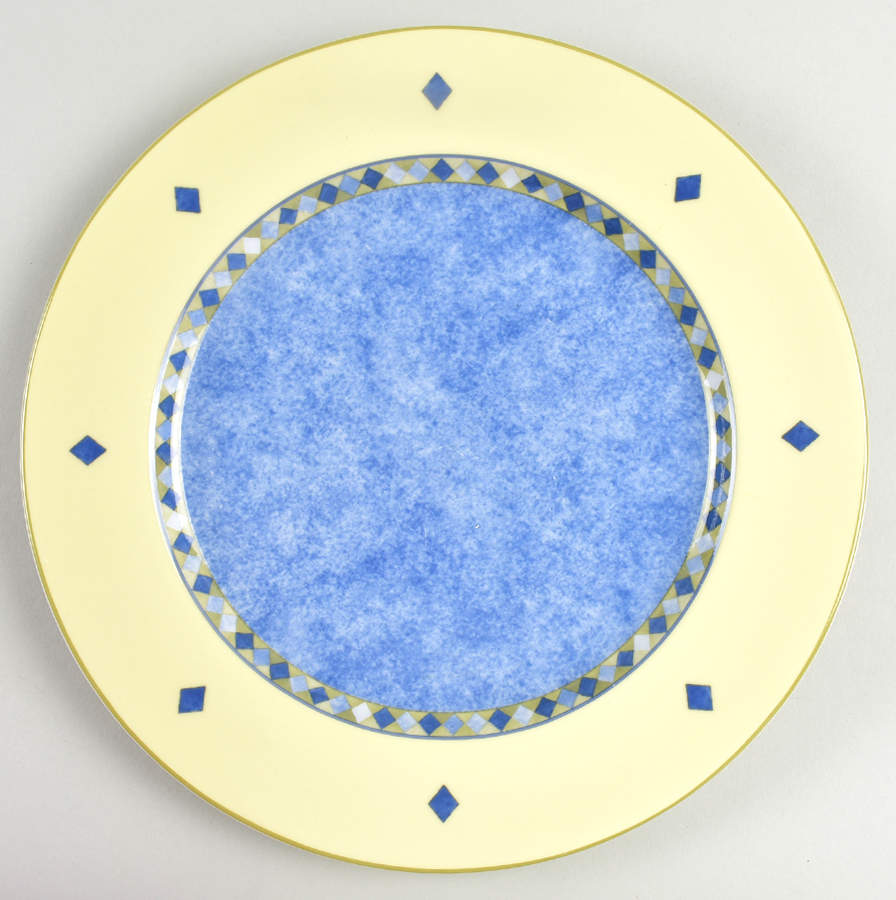 Carmina Dinner Plate by Royal Doulton-1