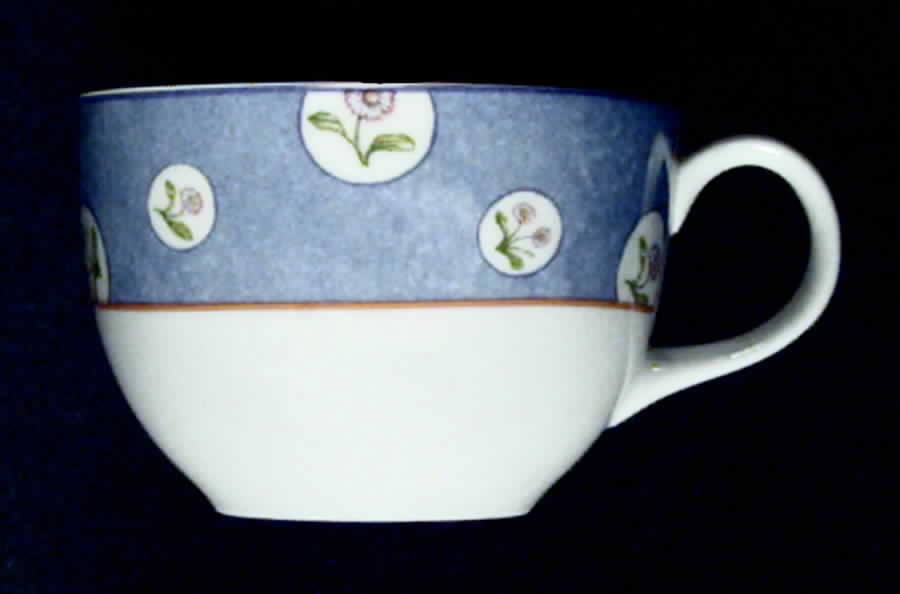 Denim Daisy Flat Cup by Royal Doulton-1