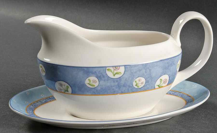 Denim Daisy Gravy Boat & Underplate by Royal Doulton-1