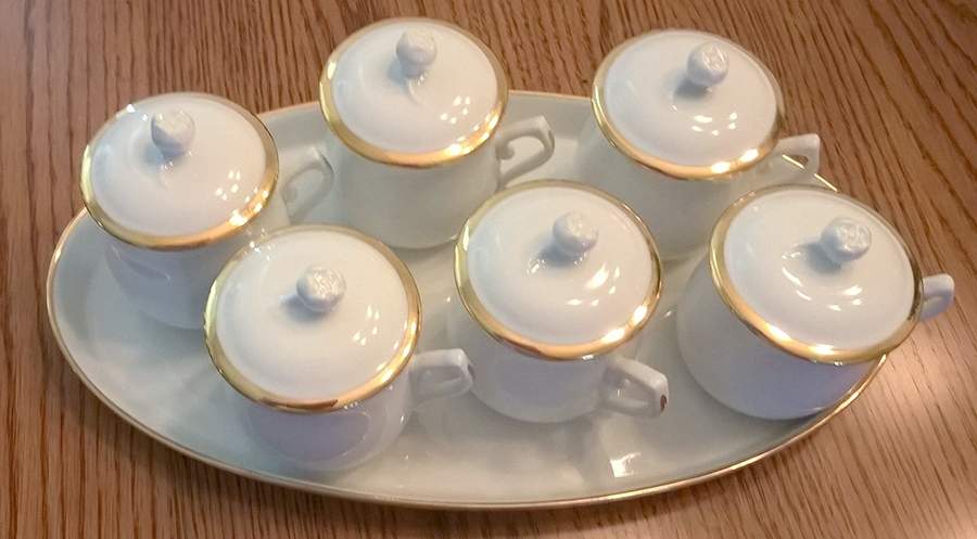 Capri  Pot De Creme Set (Tray with 6 Pots) by Royal Worcester-1