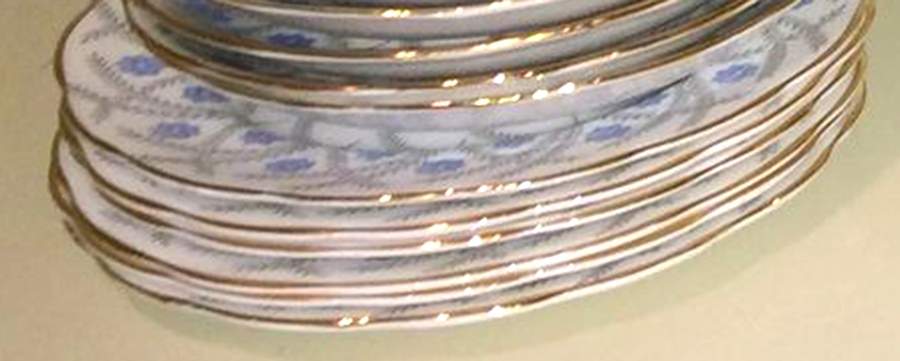 Cymbeline Dessert/Pie Plate by Roslyn (England)-1