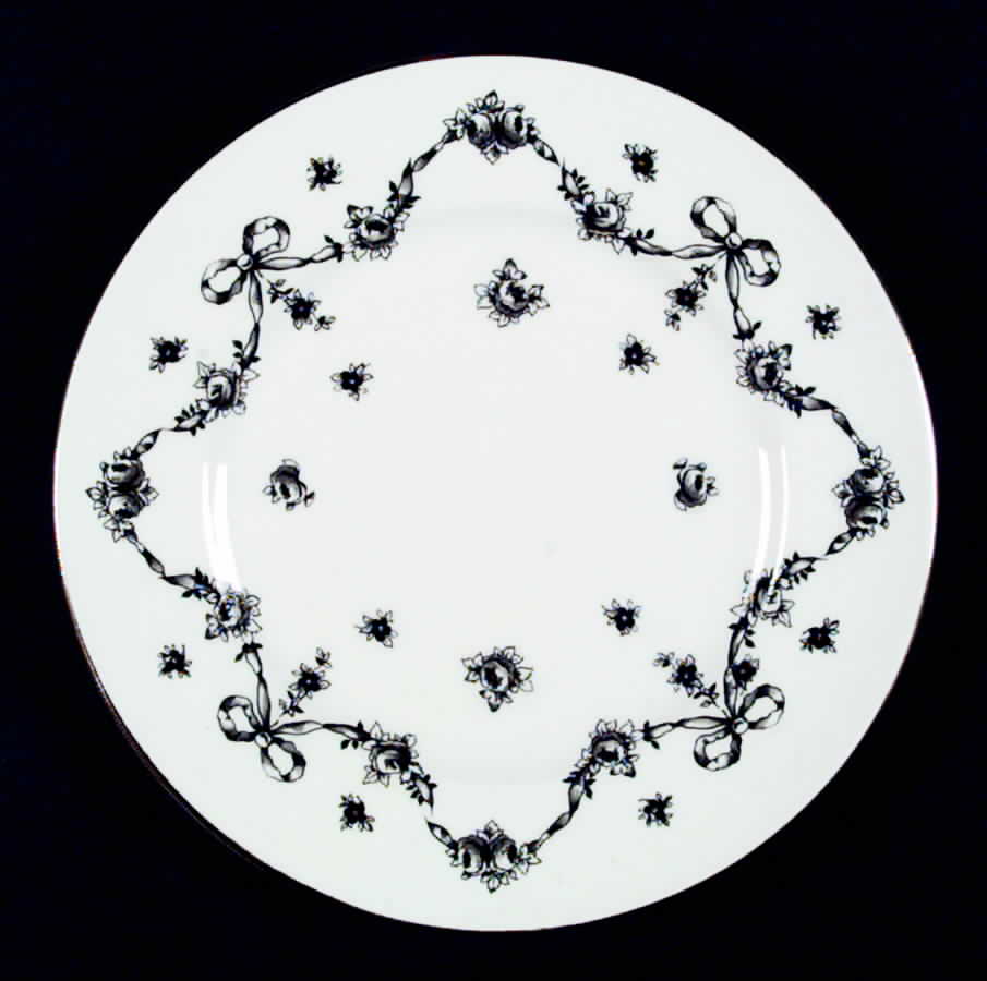 ROV11 Salad Plate by Royal Victoria-1