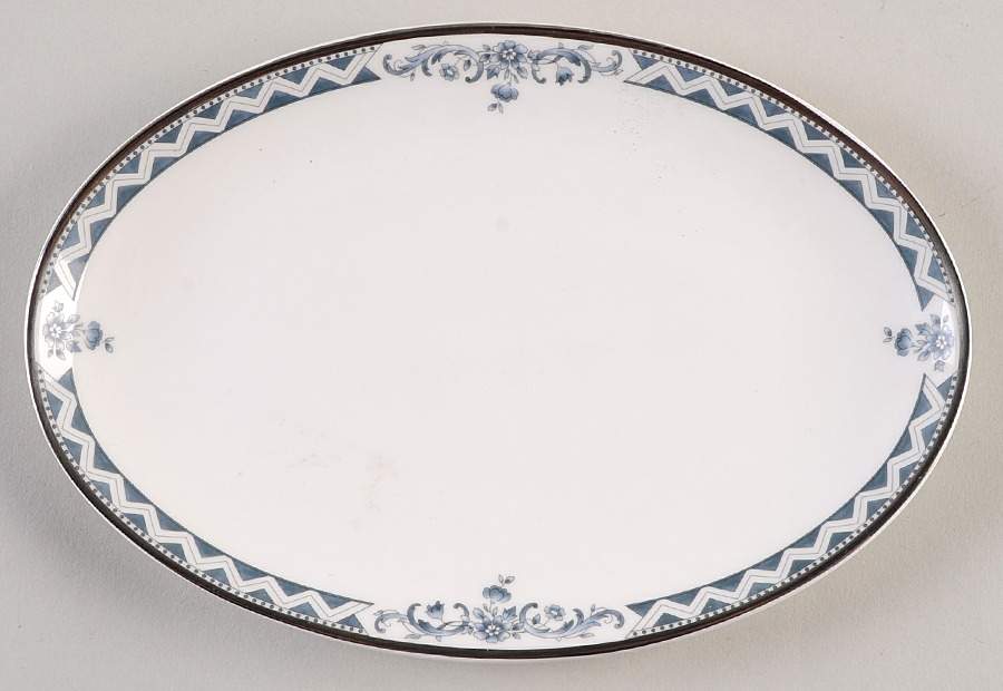 Josephine Platinum Pickle Dish by Royal Doulton-1