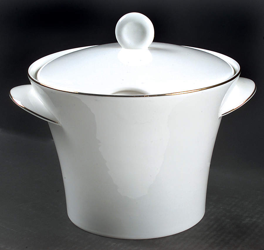 Fusion Gold Tureen &  Lid by Royal Doulton-1