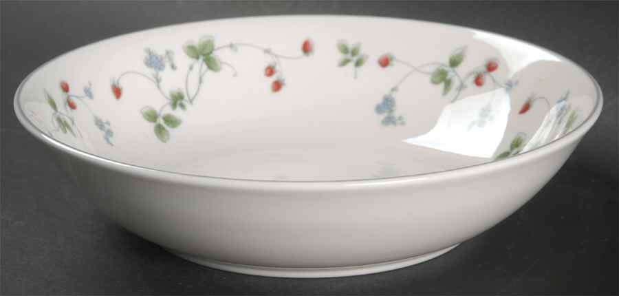 Strawberry Fayre Red 7" All Purpose Bowl by Royal Doulton-1