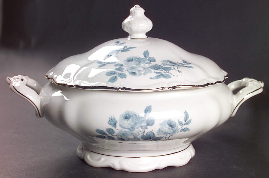 Summer Evening Round Covered Vegetable by Royal M (Bavaria)-1