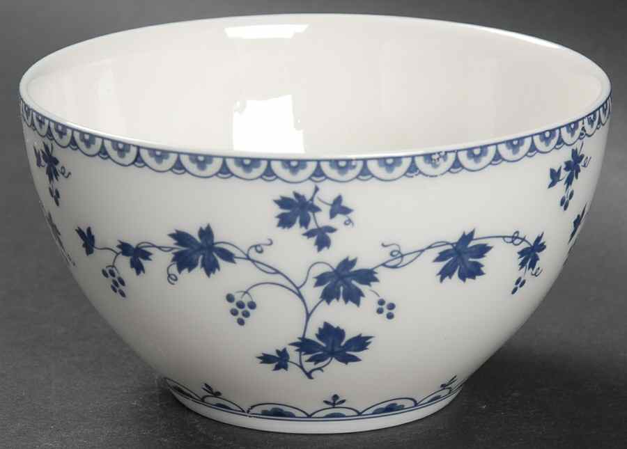 Yorktown Open Sugar Bowl by Royal Doulton-1