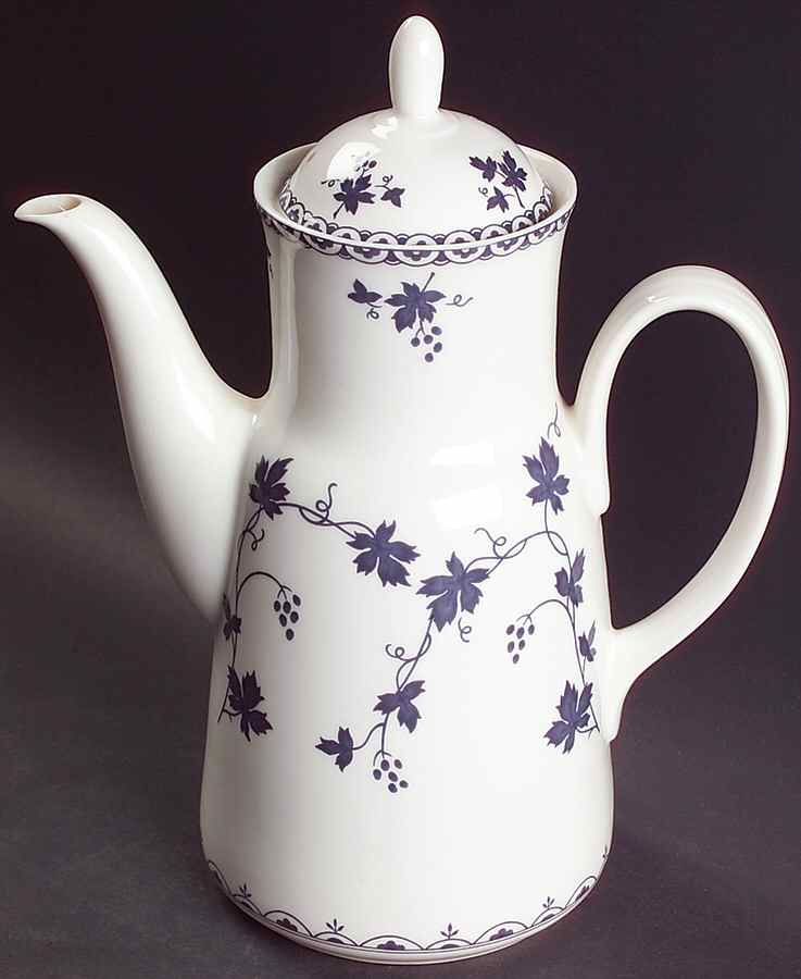 Yorktown Coffee Pot & Lid by Royal Doulton-1