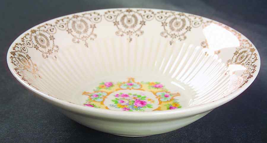 RYL106 Coupe Cereal Bowl by Royal (USA)-1