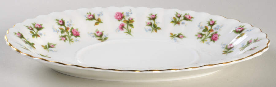 Winsome Underplate for Gravy Boat by Royal Albert-1