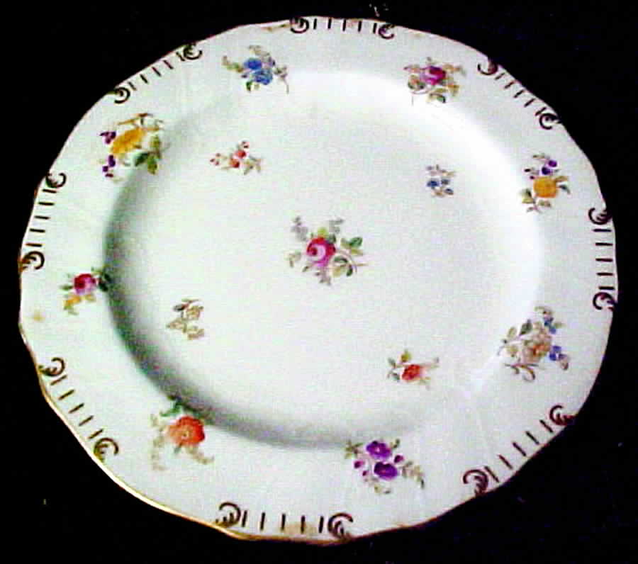 4361 Dinner Plate by Royal Cauldon-1