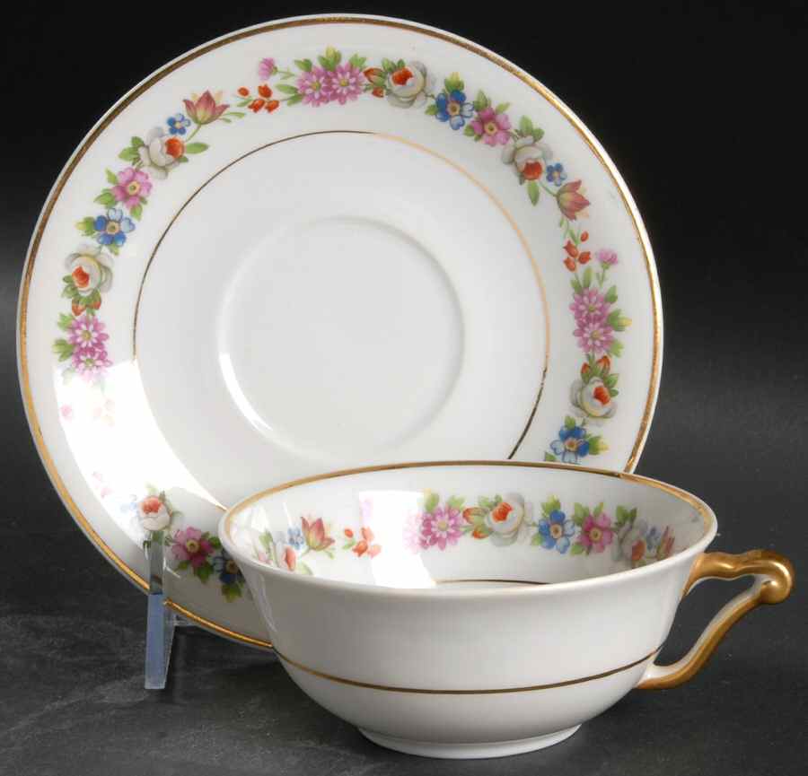 RYD13 Flat Cup & Saucer Set by Raynaud-1