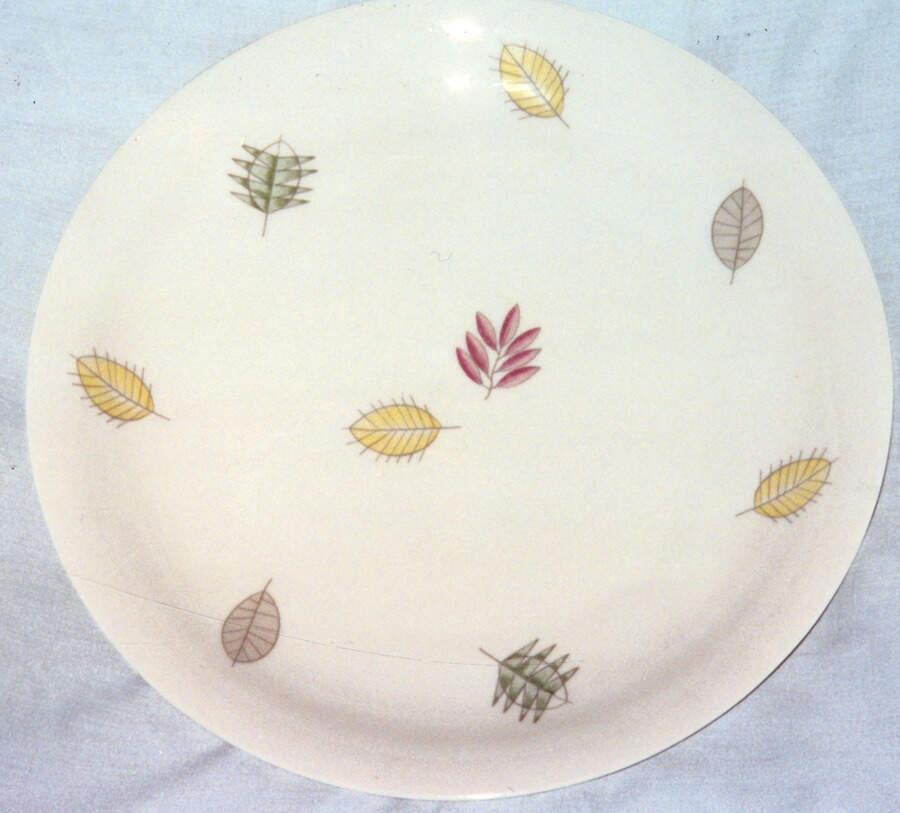 Frohliches Spiel Dinner Plate by Rosenthal - Continental-1
