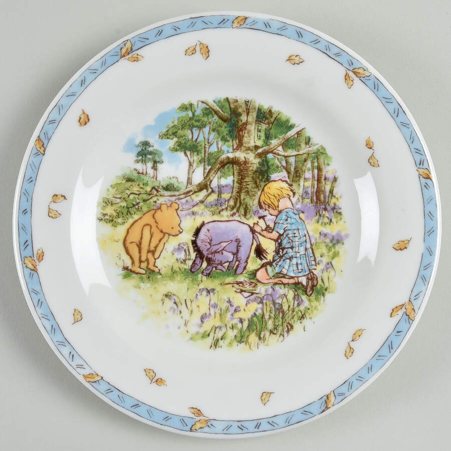 Classic Pooh Salad Plate by Royal Doulton-1