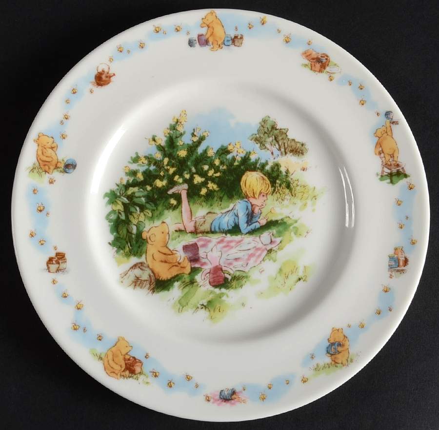 Classic Pooh Salad Plate by Royal Doulton-1