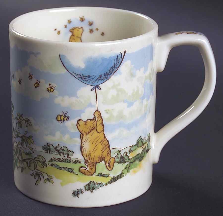 Classic Pooh Mug by Royal Doulton-1