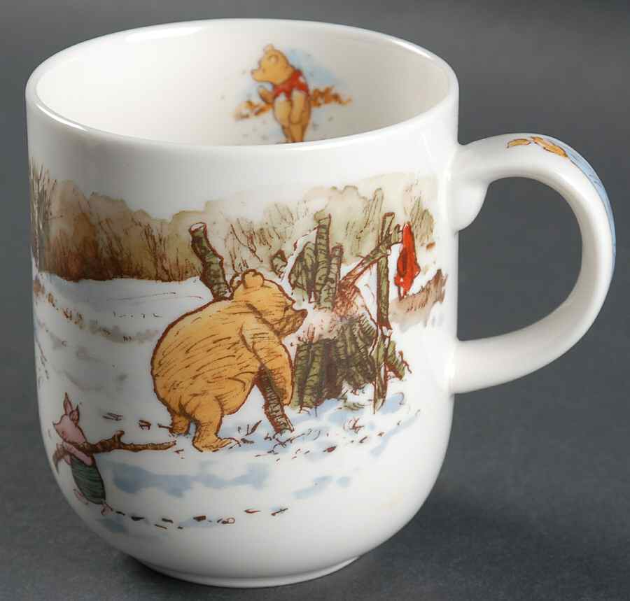 Classic Pooh Mug by Royal Doulton-1