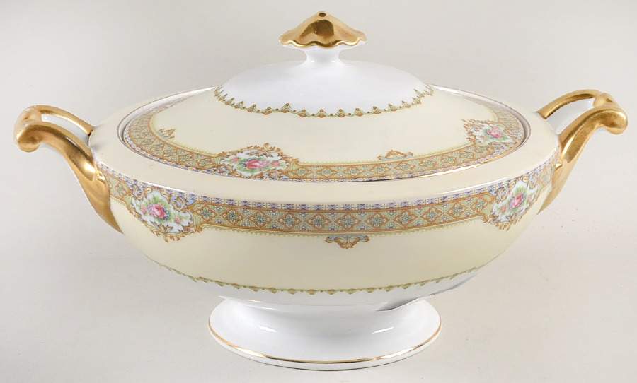 Akron Round Covered Vegetable by Royal Embassy-1