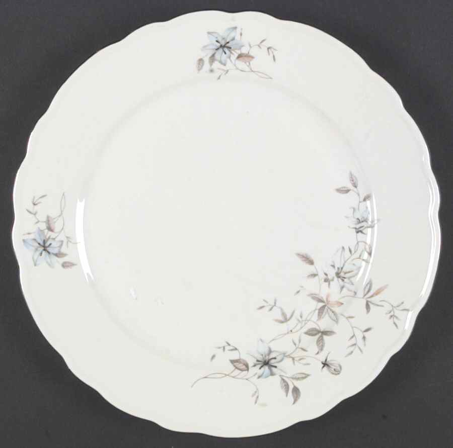 RBO4 Dinner Plate by Royal Bohemian-1