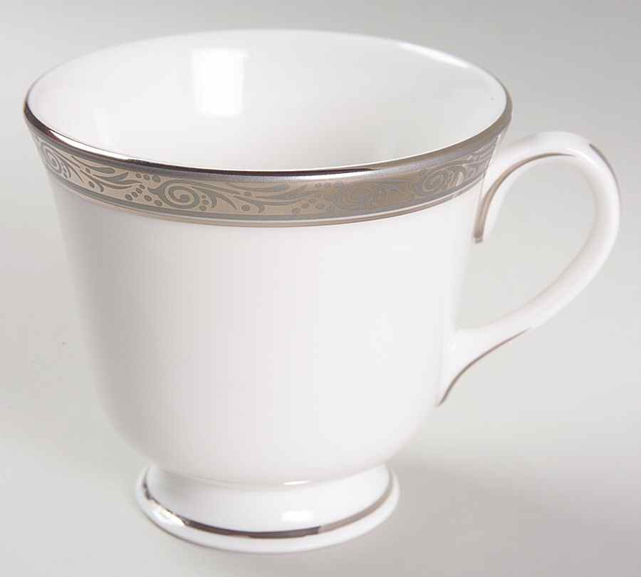 Davenham Platinum Footed Cup by Royal Worcester-1