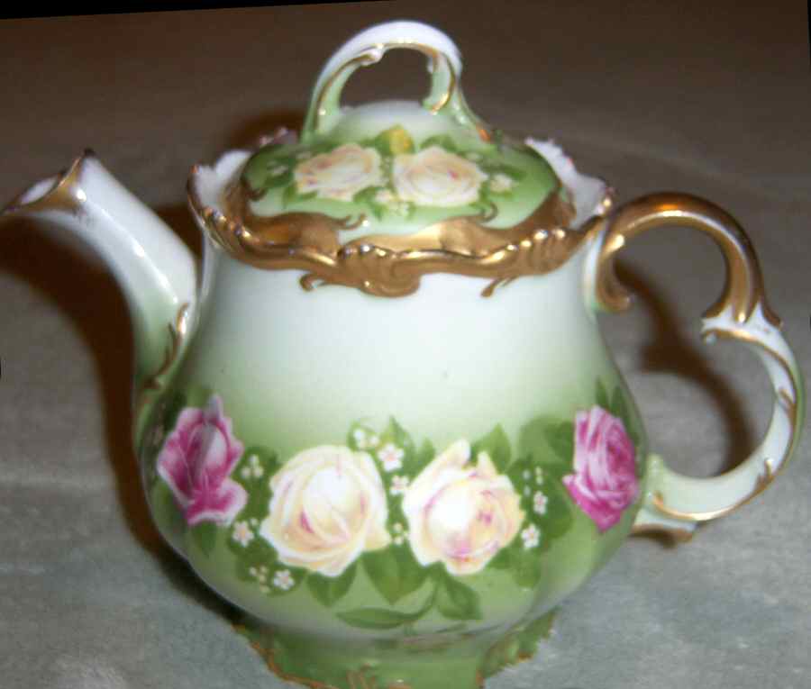 Alice Teapot & Lid by Rosenthal - Continental-1