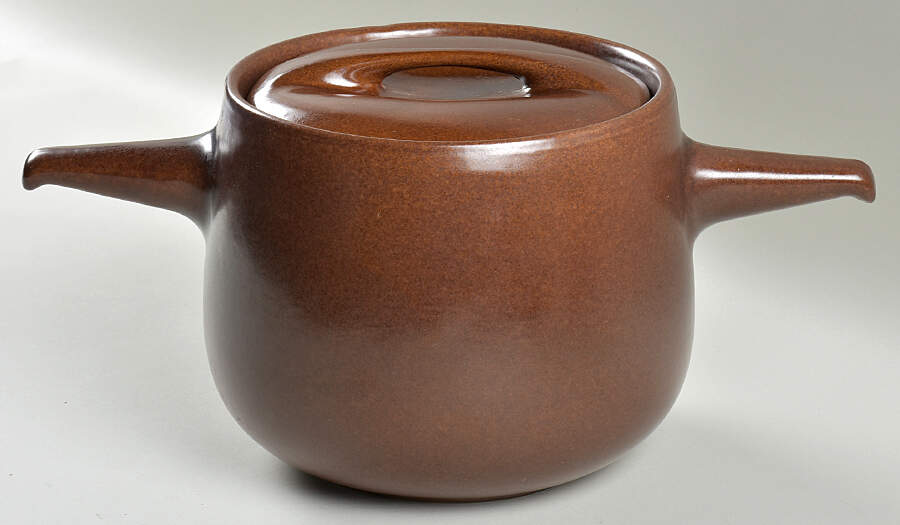 Raymor Autumn Brown (Glossy) 4 Qt Handled Bean Pot & Lid by Roseville-1