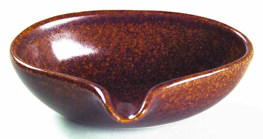 Raymor Autumn Brown (Glossy) Oval Ashtray by Roseville-1