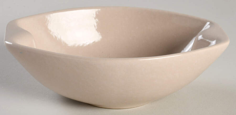 Raymor Contempory White (Glossy) Ramekin No Lid by Roseville-1