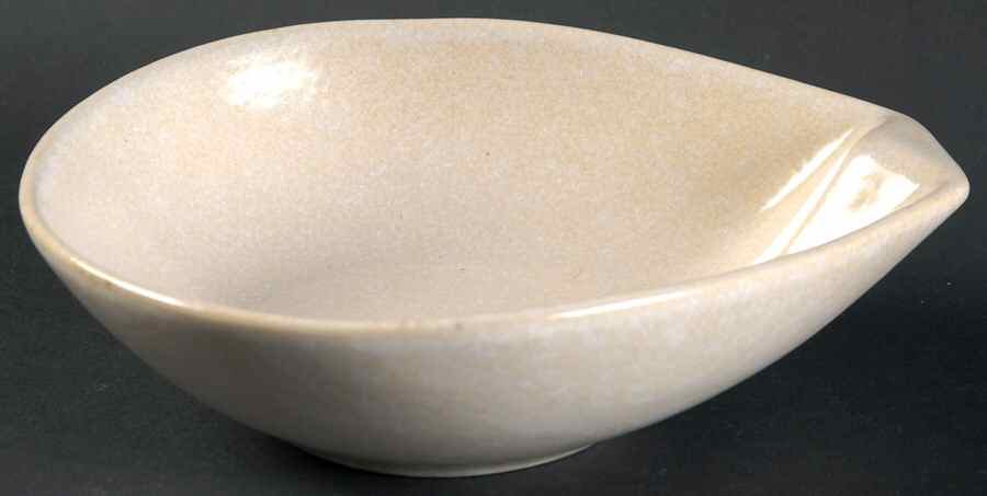 Raymor Contempory White (Glossy) Lugged Soup Bowl by Roseville-1