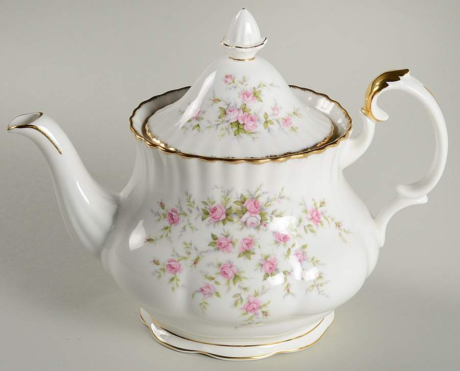 Victoriana Rose (Montrose Shape) Teapot & Lid by Royal Albert-1