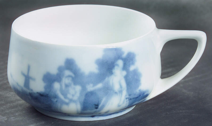Old Dutch (No Trim) Flat Cup by Rosenthal - Continental-1
