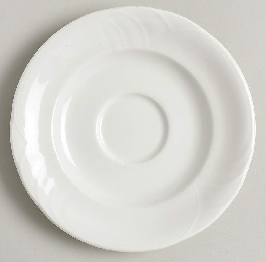 RD91 Saucer by Royal Doulton-1